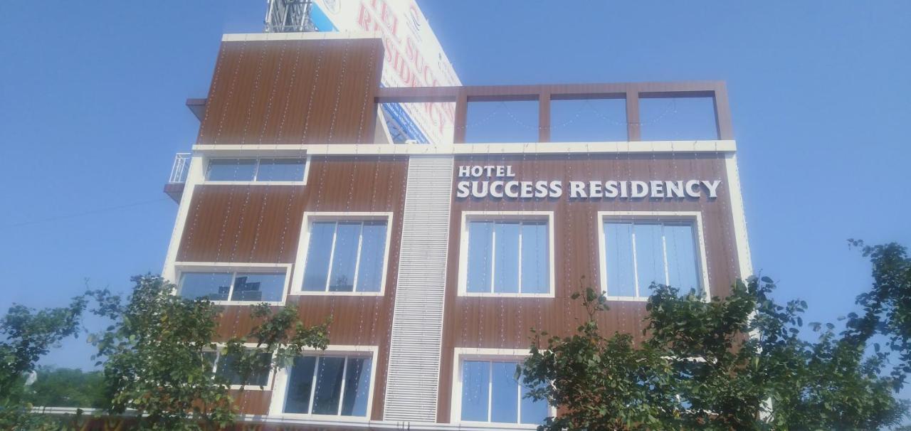 Hotel Success Residency Navi Mumbai Zewnętrze zdjęcie